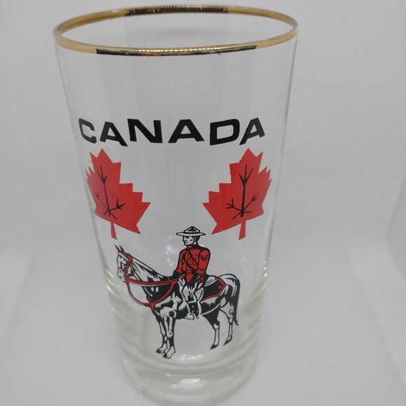 Canadian Collectible Clear Drinking Glass with Gold Rim - Great Condition - Picture 1 of 10